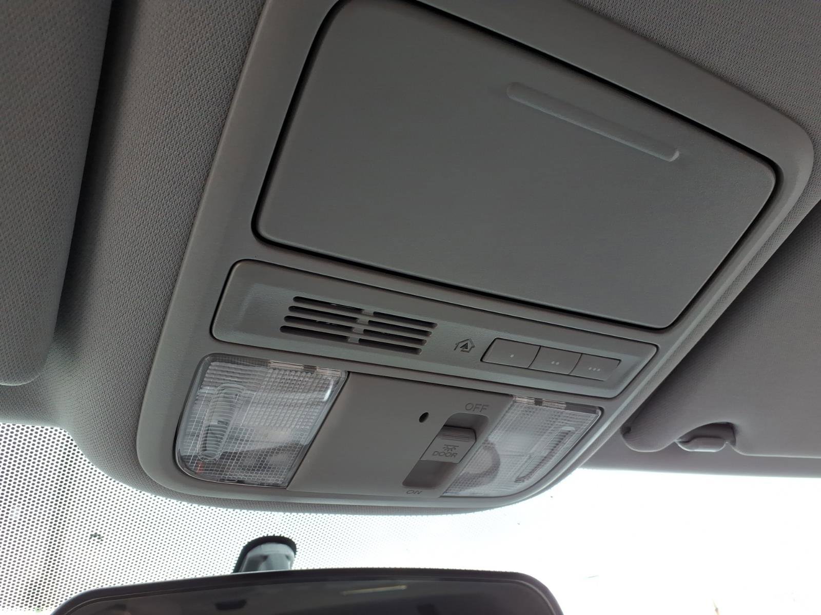 Used 2018 Honda Pilot EX image 24