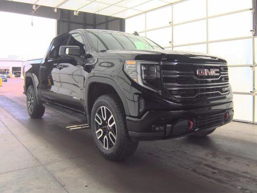 Used 2025 GMC Sierra 1500 AT4 image 3