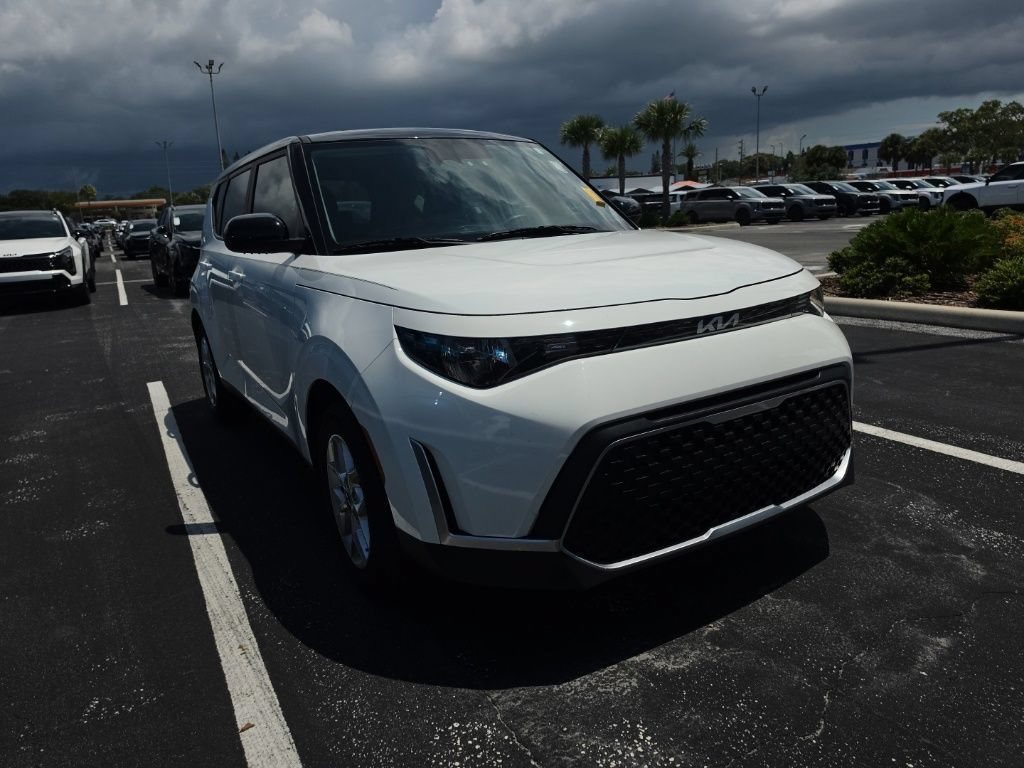 Certified 2024 Kia Soul S