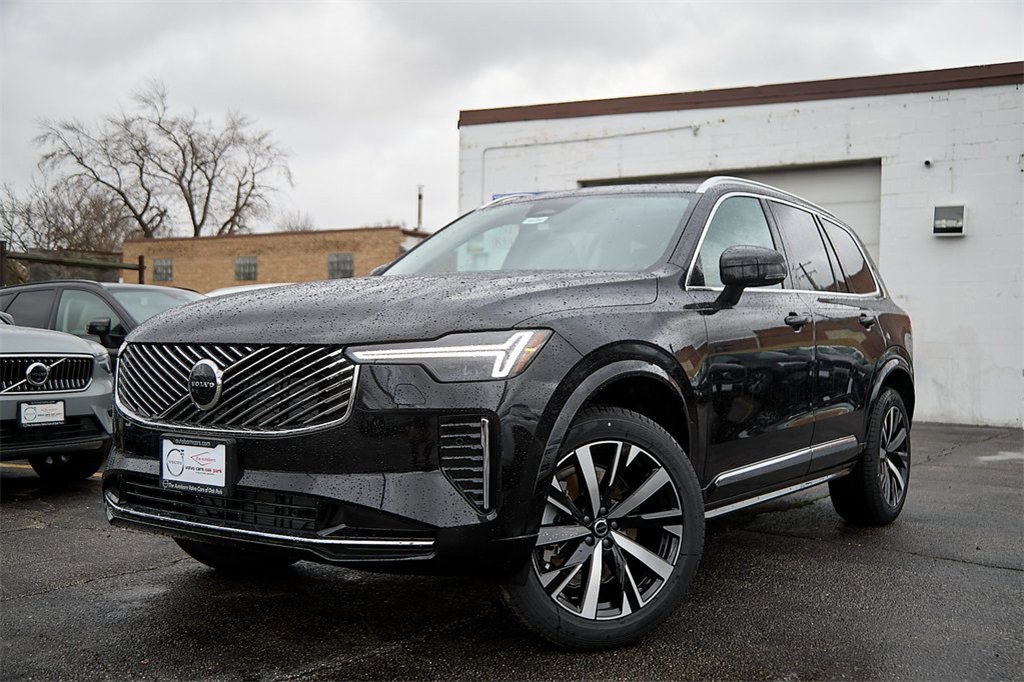 New 2025 Volvo XC90 B6 Core w/ Protection Package Premier image 1