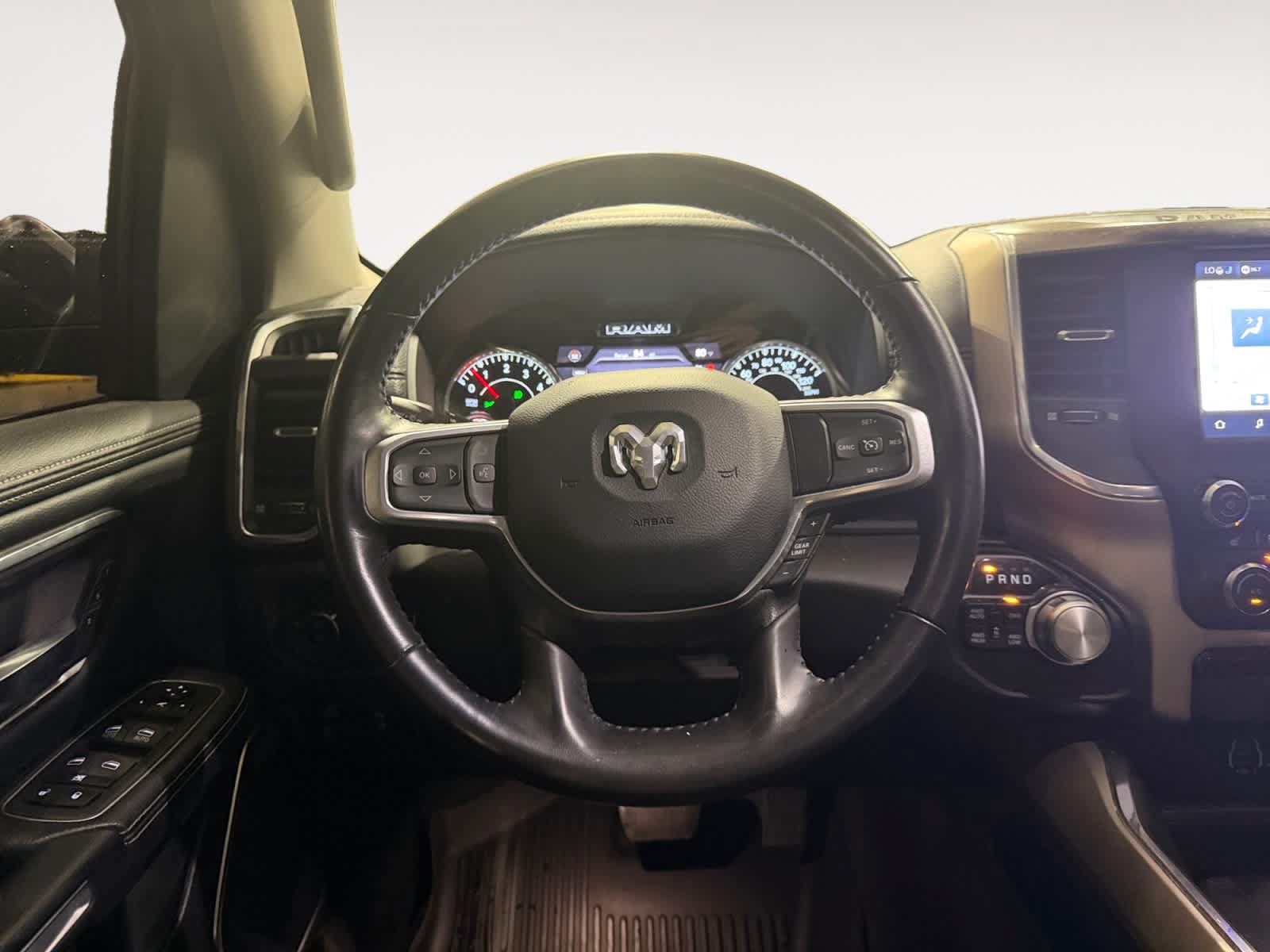 Used 2022 RAM 1500 Laramie AWD/4WD image 13