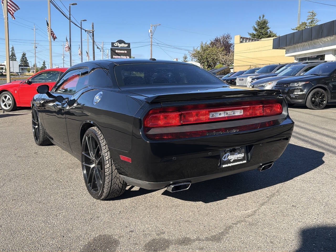 Used 2013 Dodge Challenger R/T Plus RWD image 4