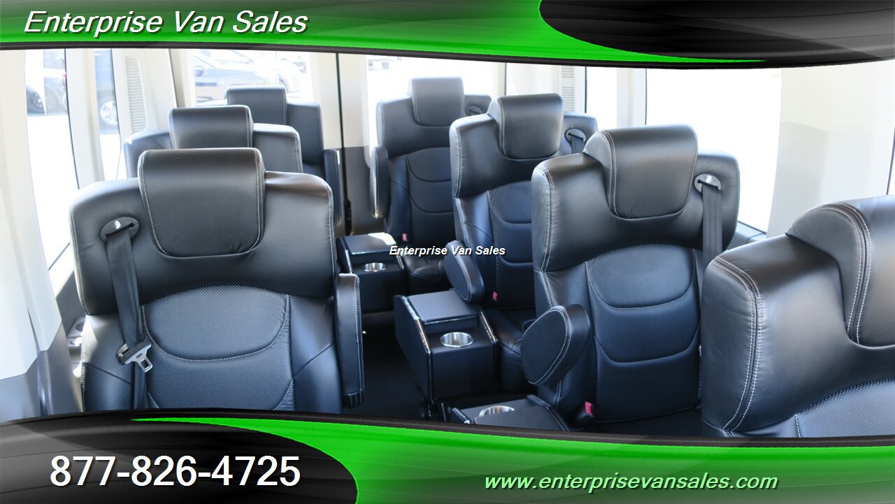 Used 2024 Ford Transit 350 XLT RWD image 14