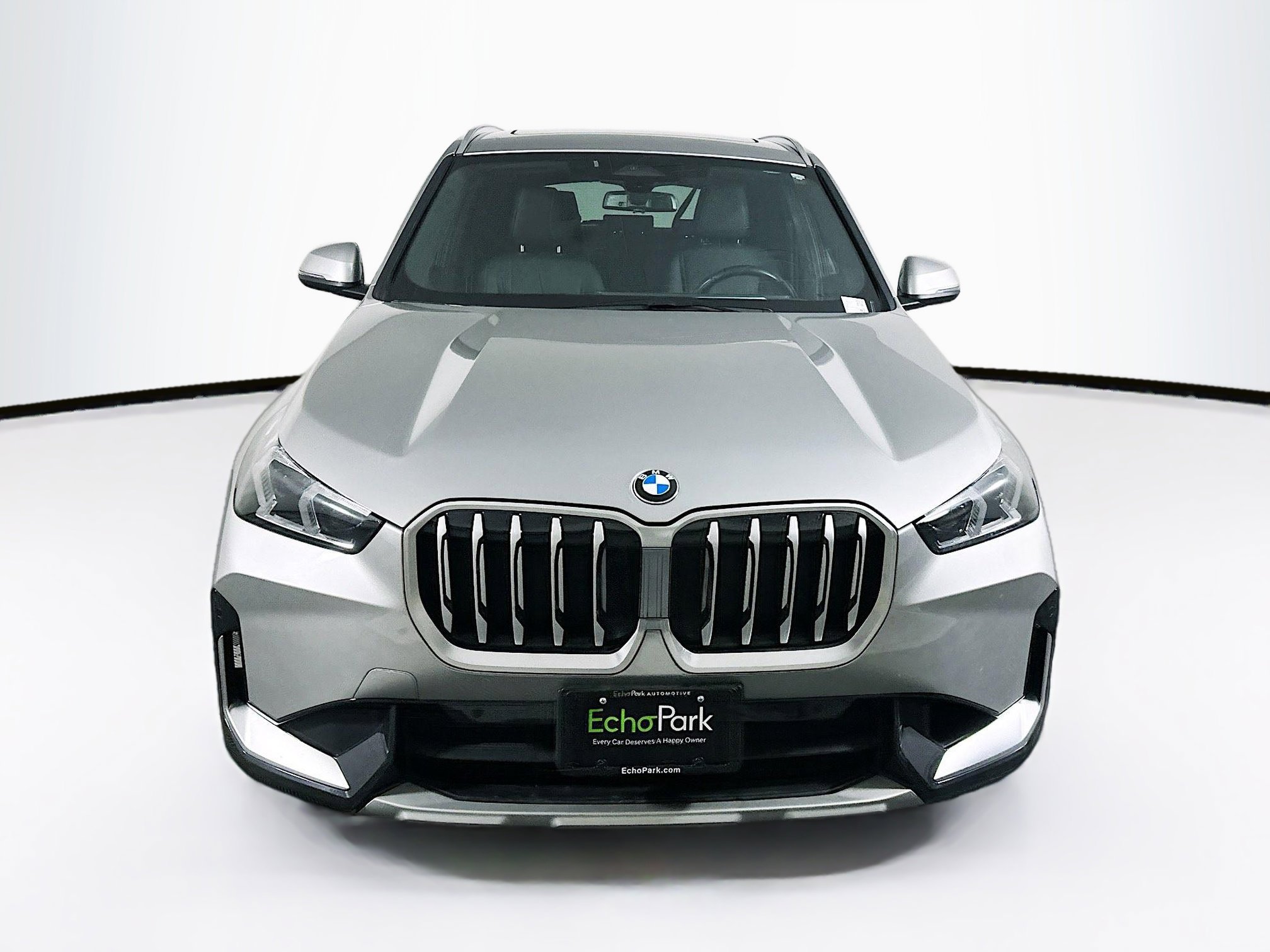 Used 2025 BMW X1 xDrive28i image 2