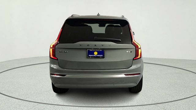 New 2026 Volvo XC90 B6 Plus w/ Protection Package Premier AWD/4WD image 6