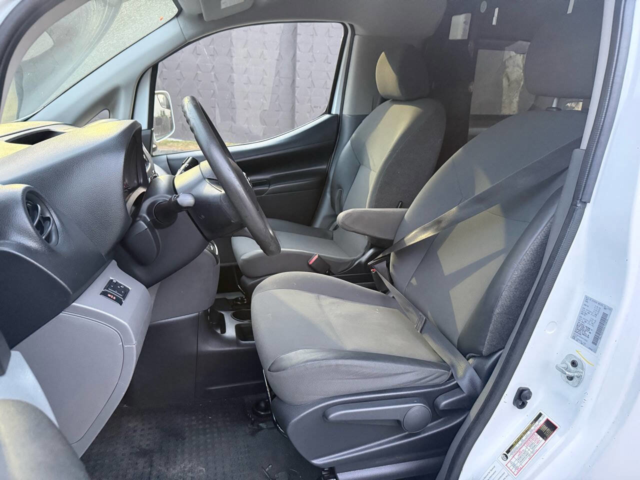 Used 2017 Nissan NV200 SV w/ Technology Package FWD image 8
