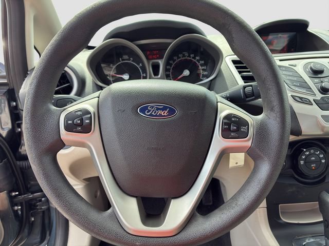 Used 2011 Ford Fiesta SE w/ 203A Rapid Spec Order Code image 18