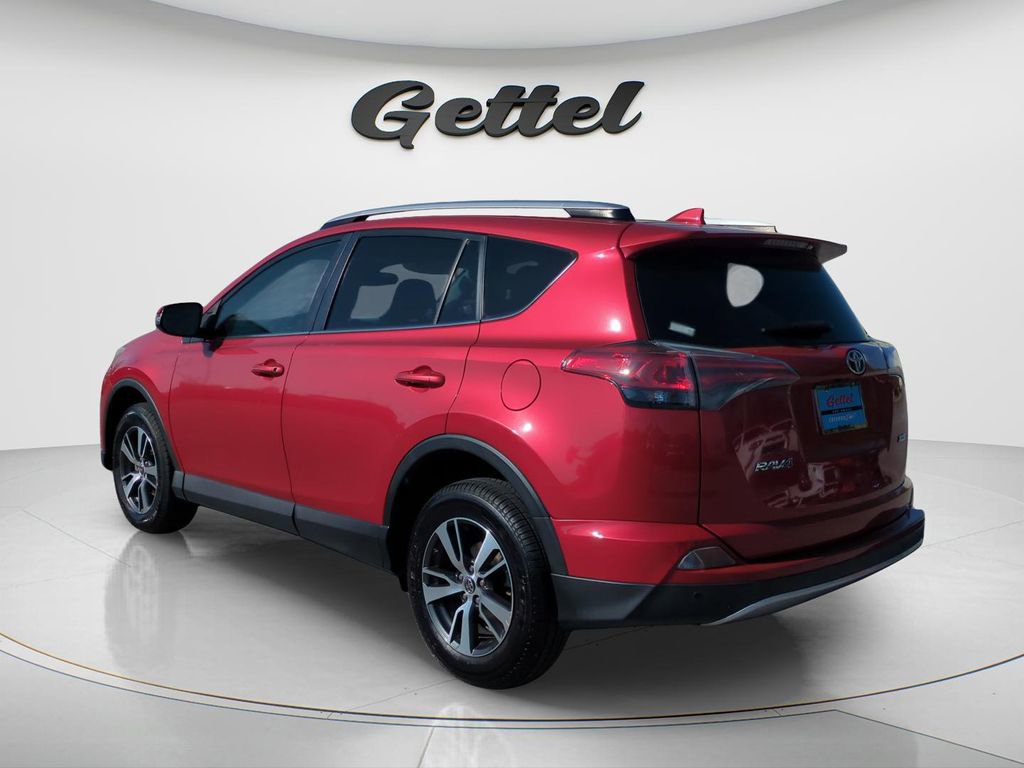 Used 2016 Toyota RAV4 XLE w/ Convenience Package image 6