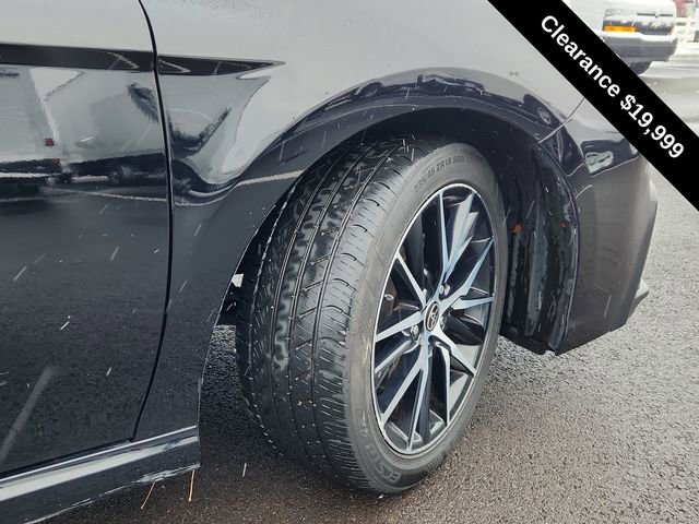 Used 2023 Toyota Camry SE image 16