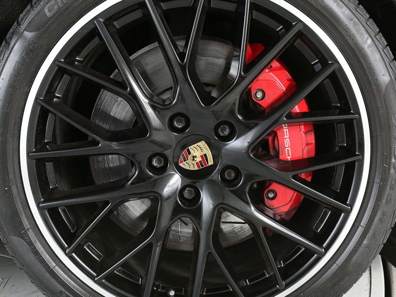Used 2019 Porsche Panamera GTS w/ Assistance Package AWD/4WD image 6