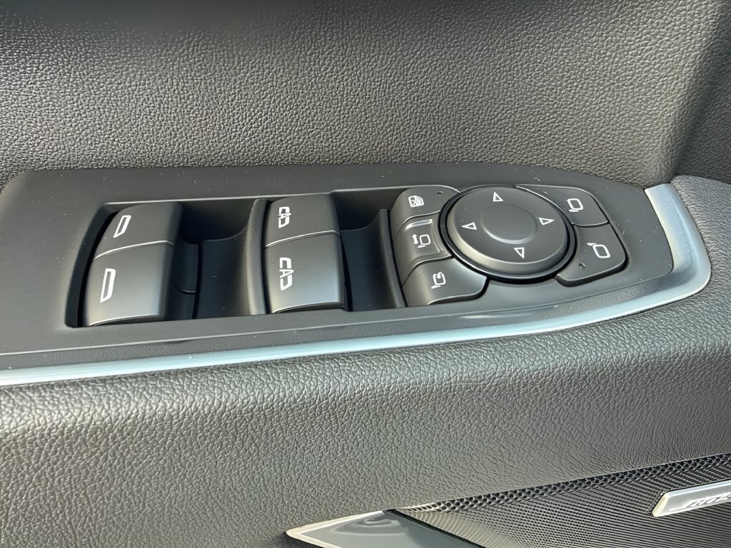 New 2026 Chevrolet Silverado 2500 LTZ w/ LTZ Convenience Package AWD/4WD image 28