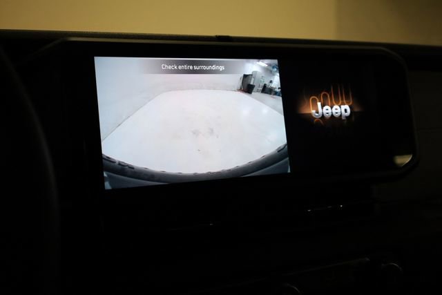 Used 2024 Jeep Wrangler Sport S image 18