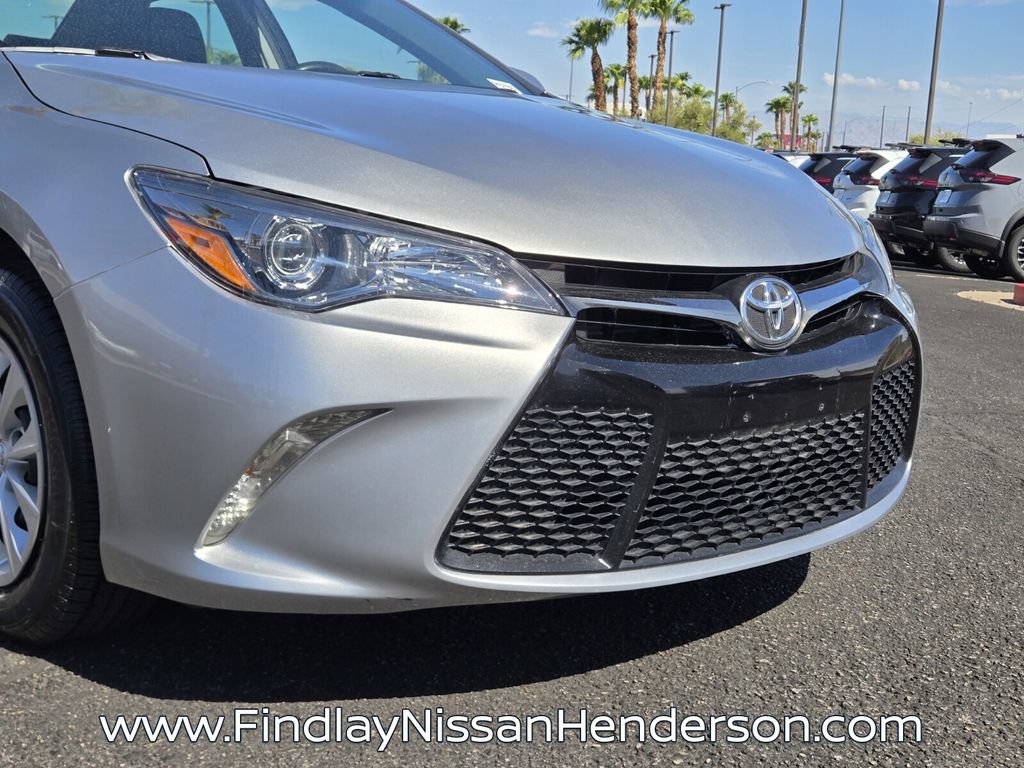 Used 2017 Toyota Camry LE FWD image 8
