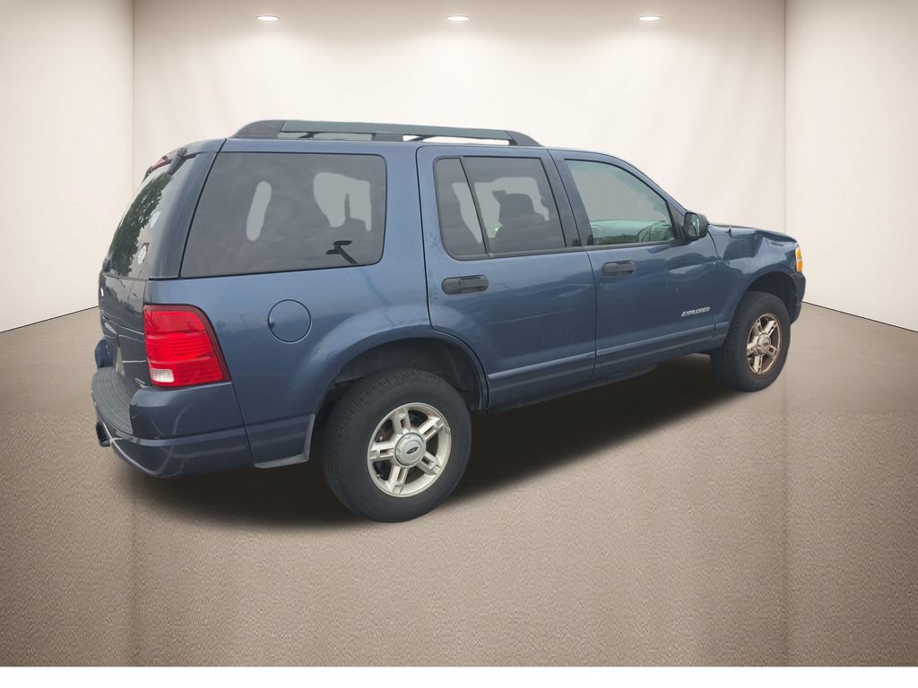 Used 2005 Ford Explorer XLT RWD image 4