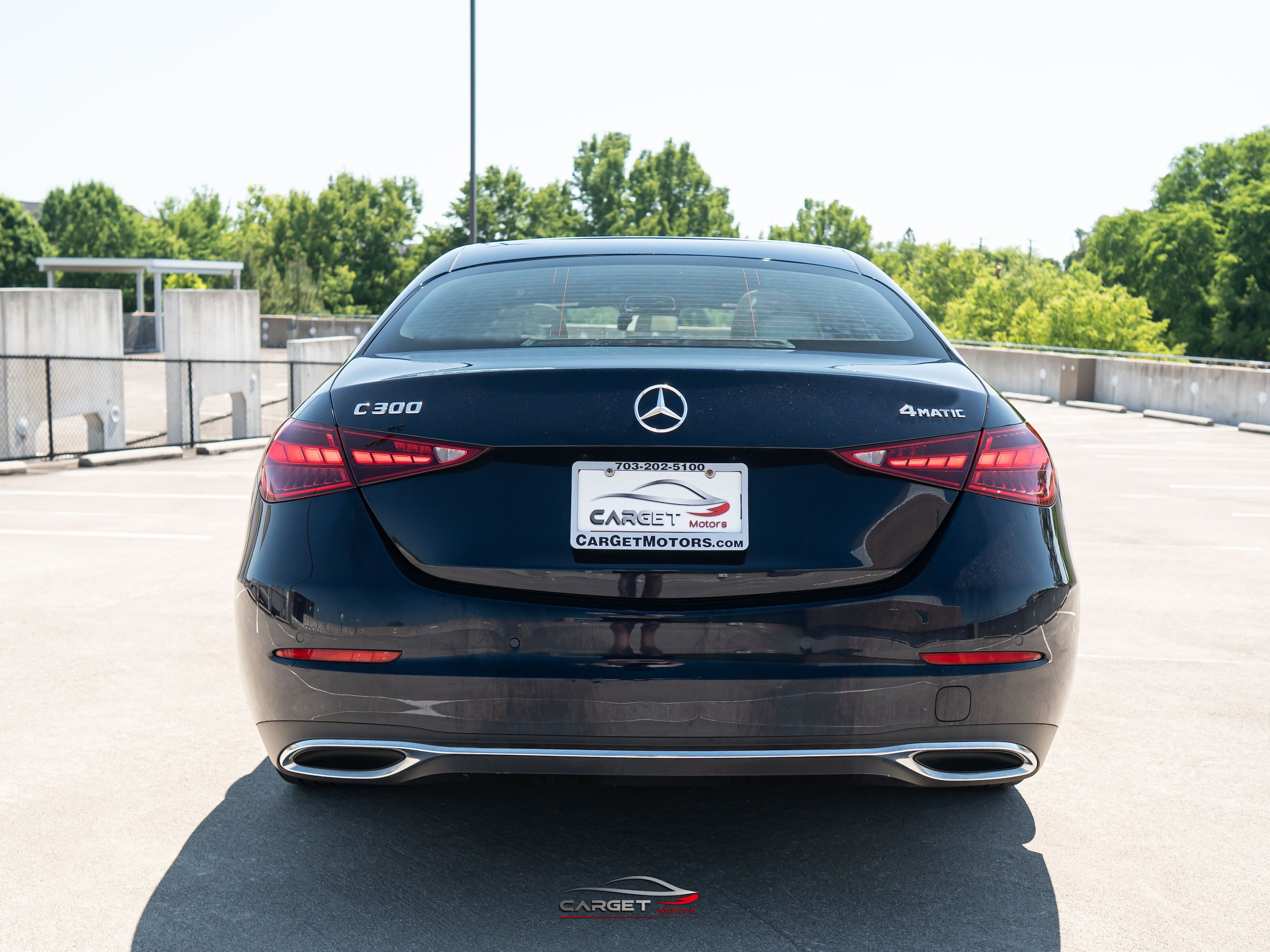 Used 2022 Mercedes-Benz C 300 4MATIC Sedan w/ Exclusive Trim Package image 6