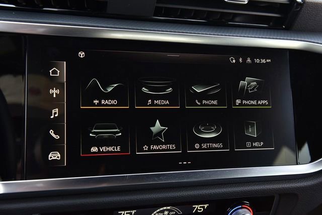 Used 2025 Audi Q3 2.0T Premium image 14