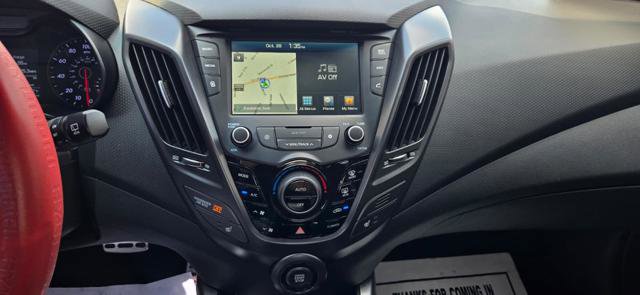 Used 2016 Hyundai Veloster Turbo w/ Option Group 04 image 20