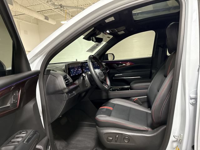 Used 2026 Chevrolet Traverse RS w/ LPO, Floor Liner Package AWD/4WD image 21