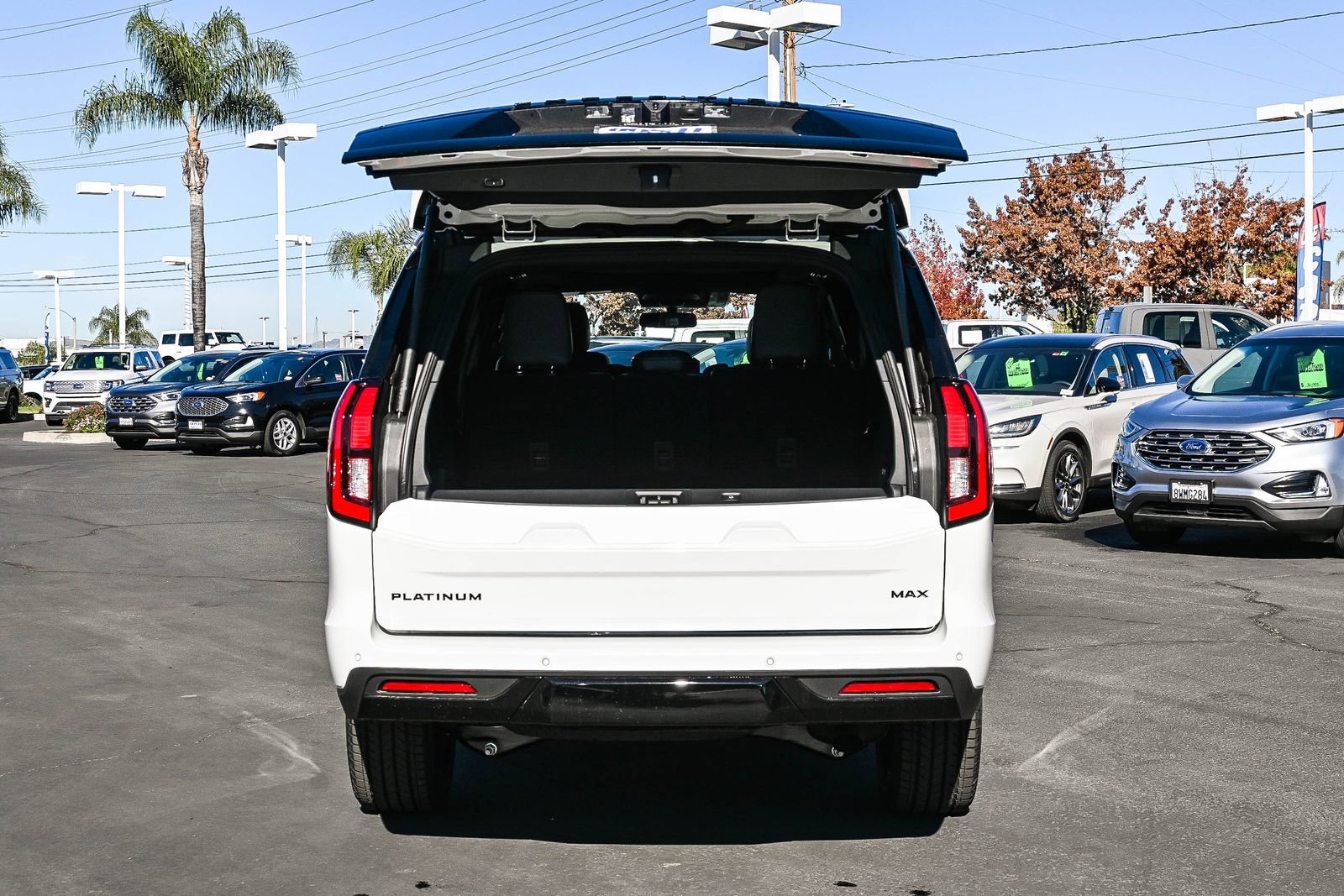 New 2025 Ford Expedition Max Platinum w/ Stealth Appearance Package image 8