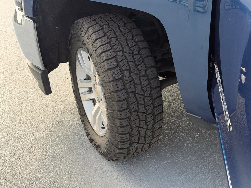 Used 2017 Chevrolet Silverado 1500 LT w/ All Star Edition AWD/4WD image 20