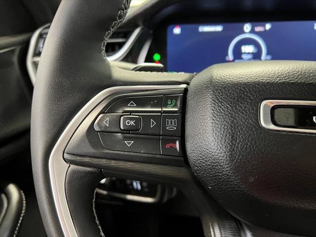 Certified 2024 Jeep Grand Cherokee L Laredo image 41