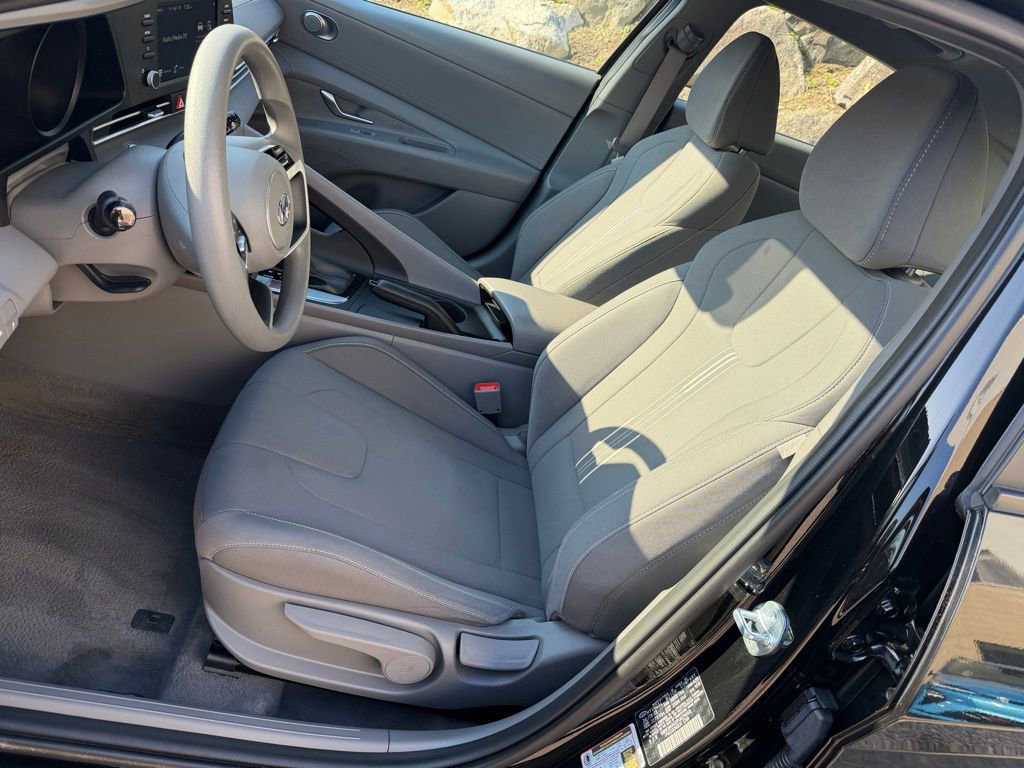 Certified 2023 Hyundai Elantra SEL image 15