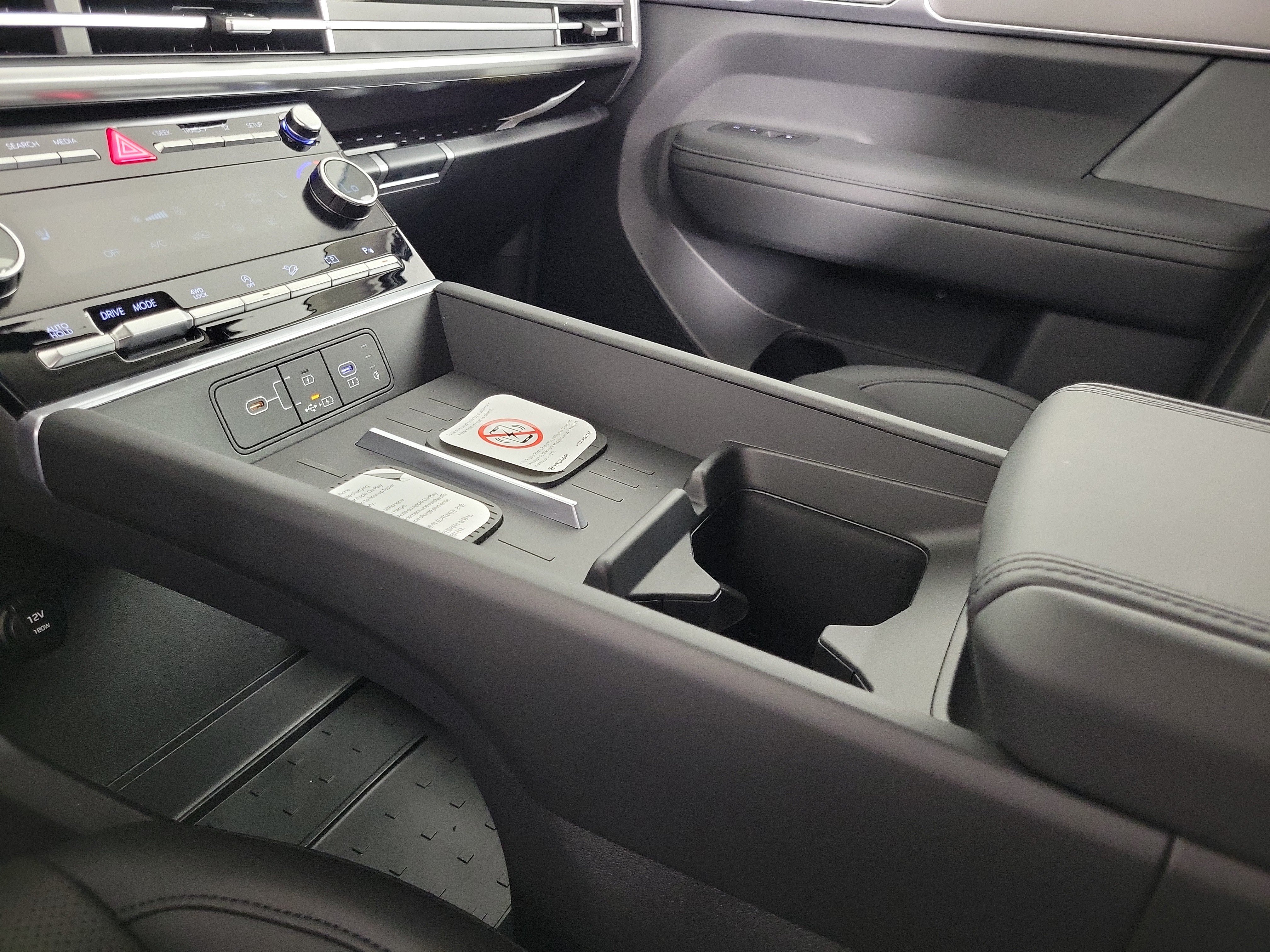 New 2026 Hyundai Santa Fe SEL AWD/4WD image 18