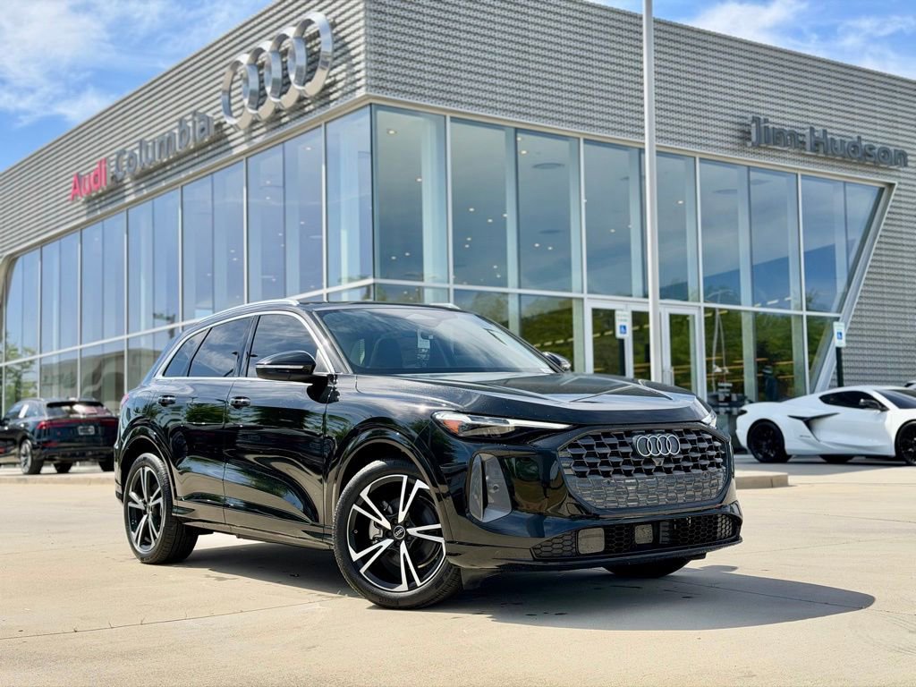 New 2025 Audi Q5 Prestige image 2