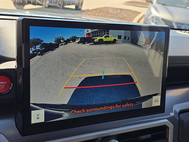 Used 2025 Toyota Tacoma TRD Off-Road image 23