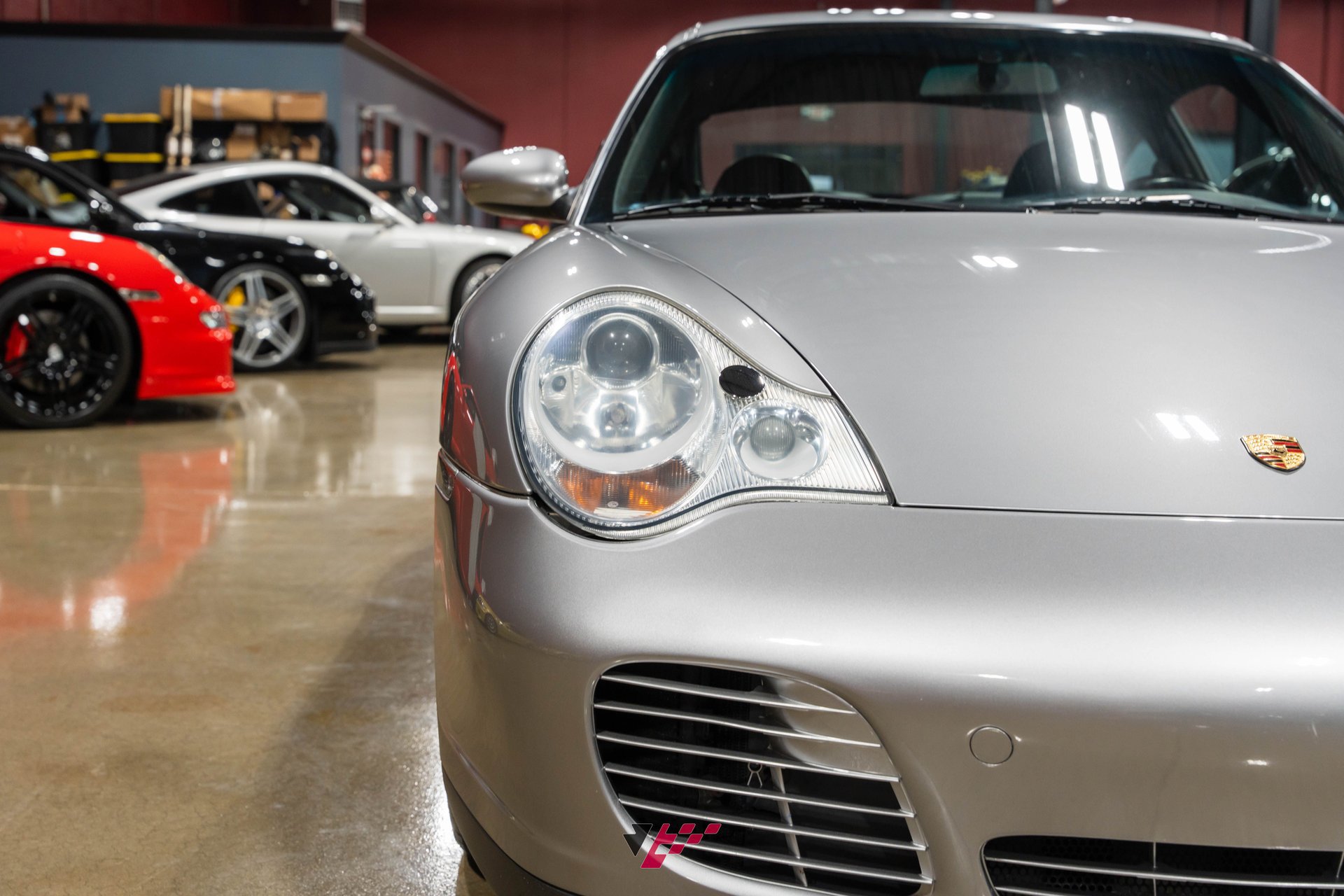 Used 2004 Porsche 911 40th Anniversary RWD image 27