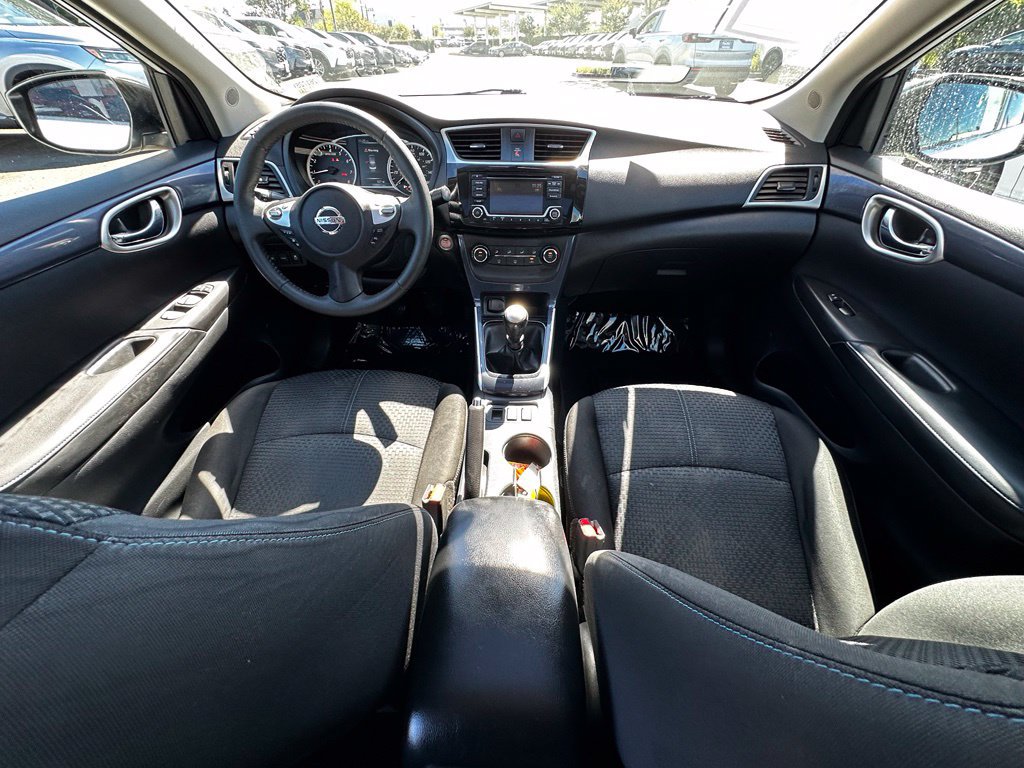 Used 2017 Nissan Sentra SR Turbo w/ SR Midnight Edition FWD image 16