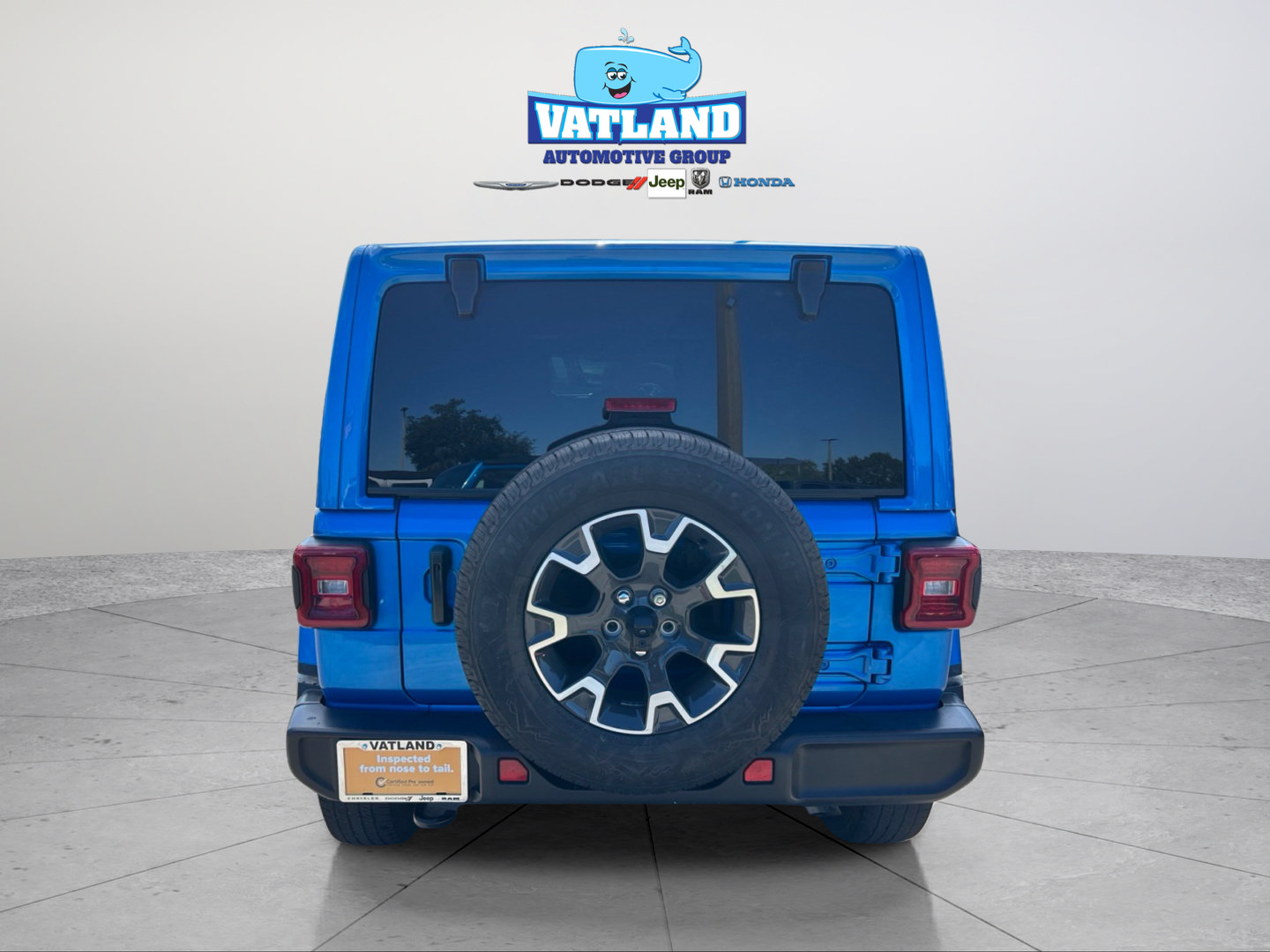 Certified 2024 Jeep Wrangler Unlimited Sahara AWD/4WD image 4