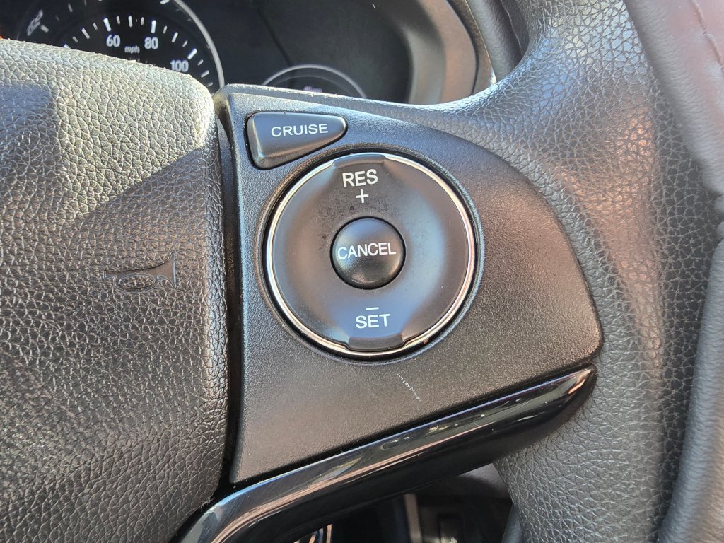 Used 2016 Honda HR-V EX image 5