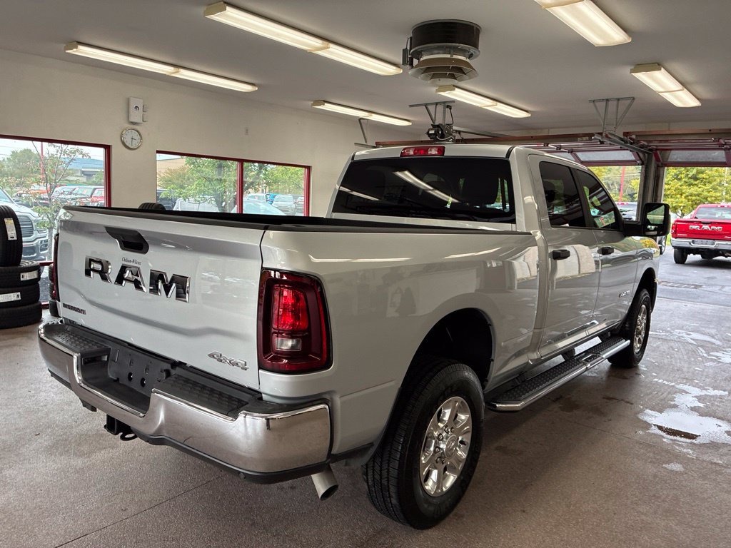 Certified 2026 RAM 2500 Big Horn AWD/4WD image 34