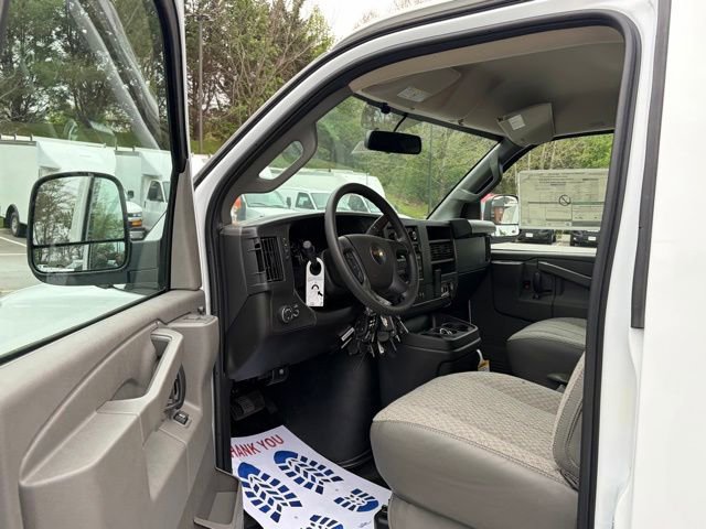 New 2026 Chevrolet Express 2500 w/ Driver Convenience Package RWD image 13