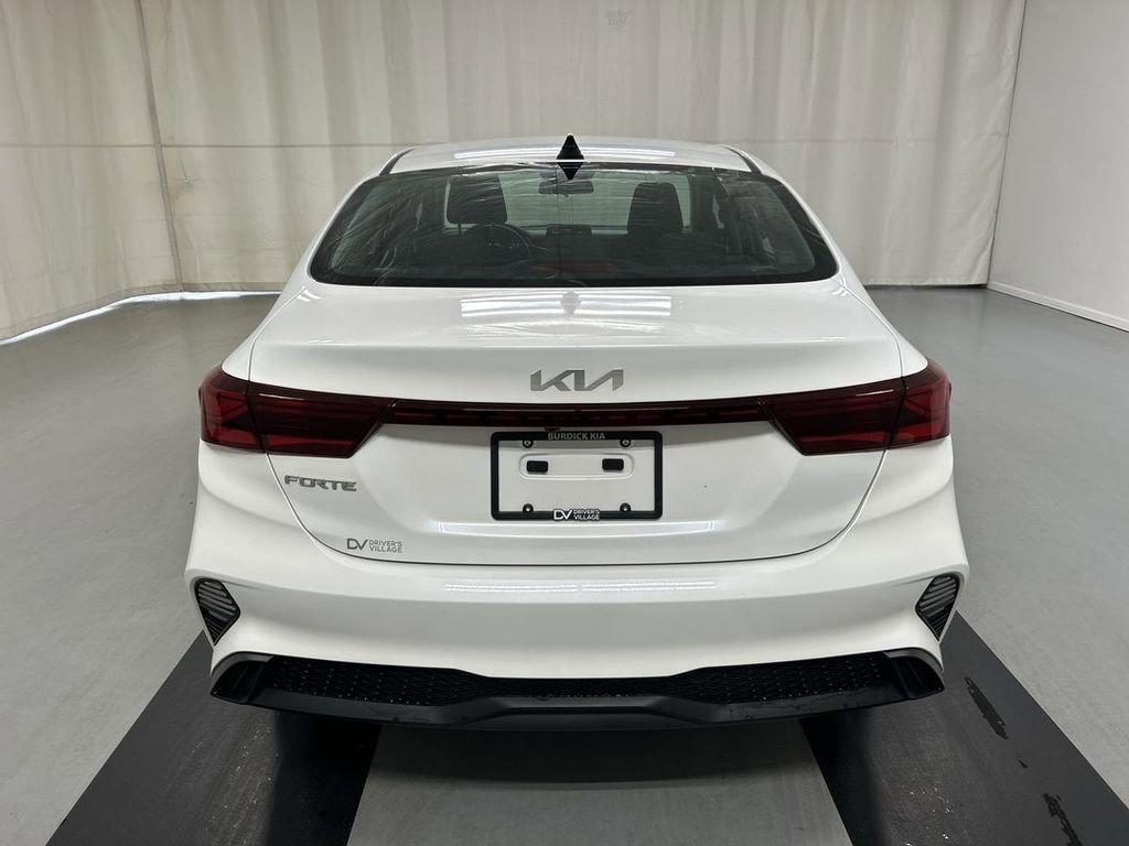Certified 2024 Kia Forte LXS image 20
