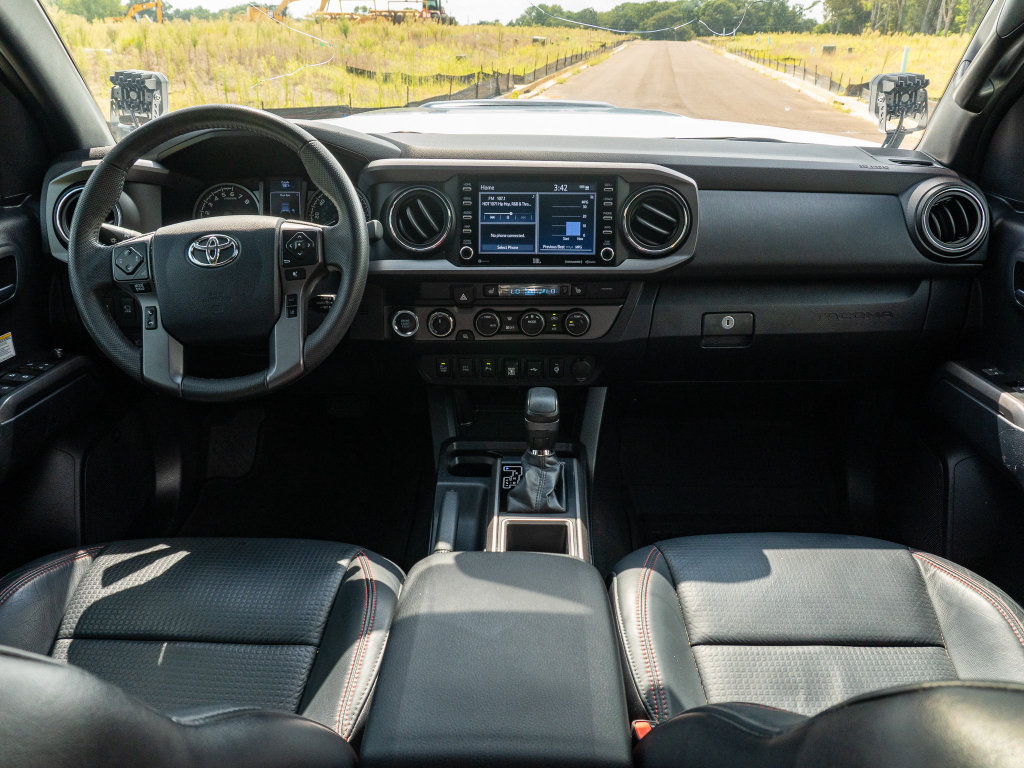 Used 2020 Toyota Tacoma TRD Pro AWD/4WD image 23