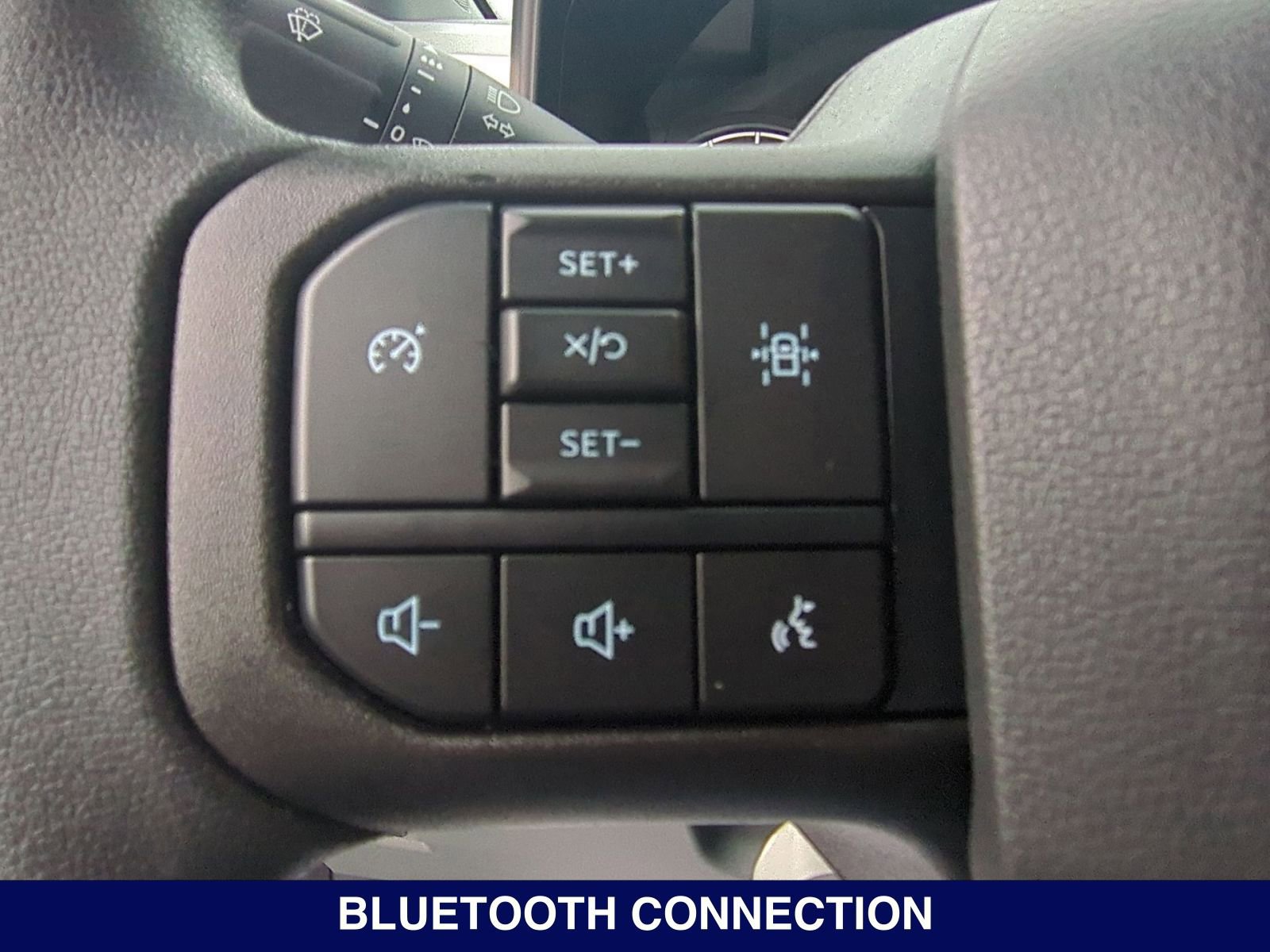 New 2024 Ford F550 4x4 Regular Cab Super Duty image 16