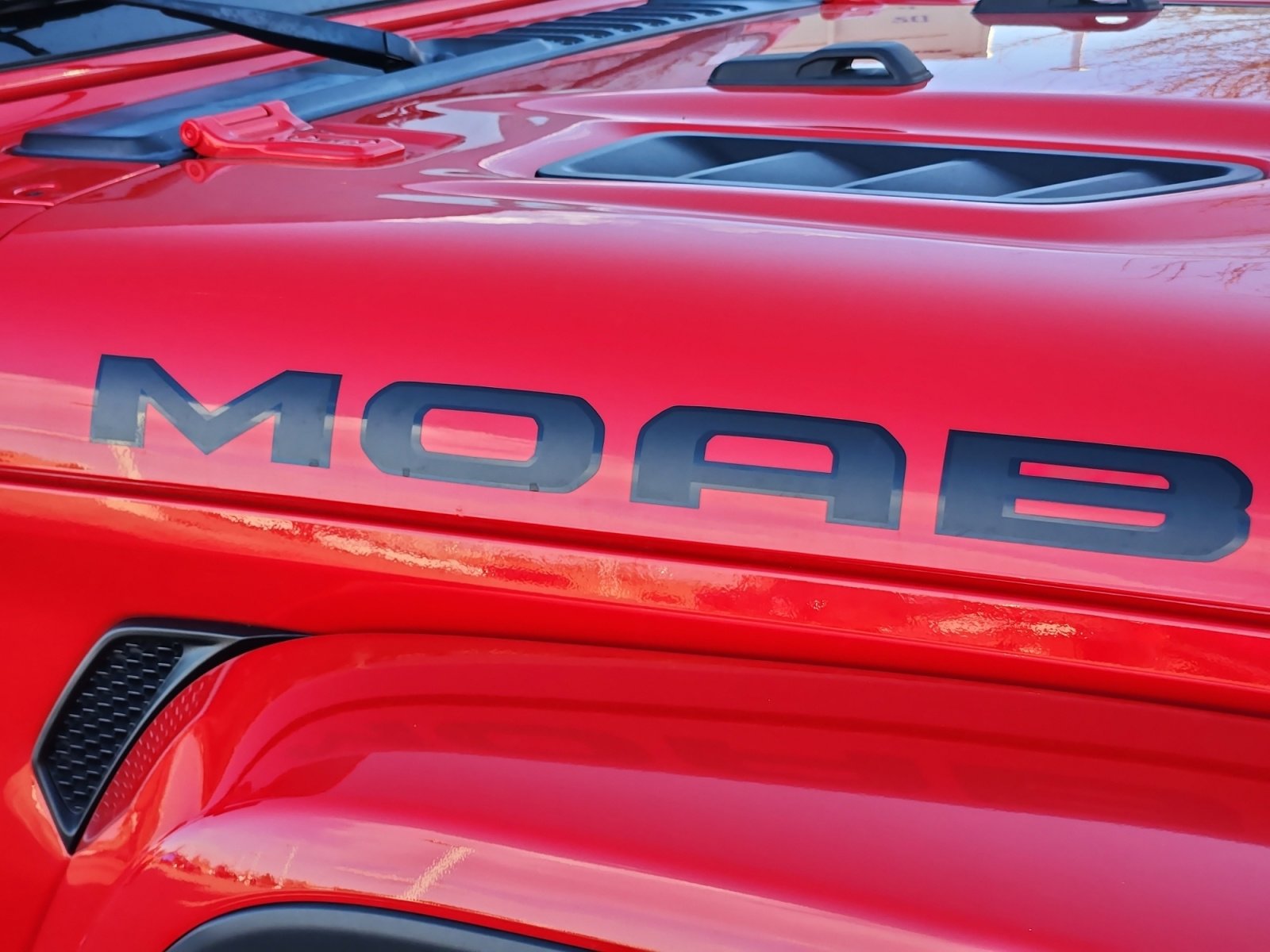 Used 2019 Jeep Wrangler Unlimited Sahara w/ Quick Order Package 24M Moab image 25