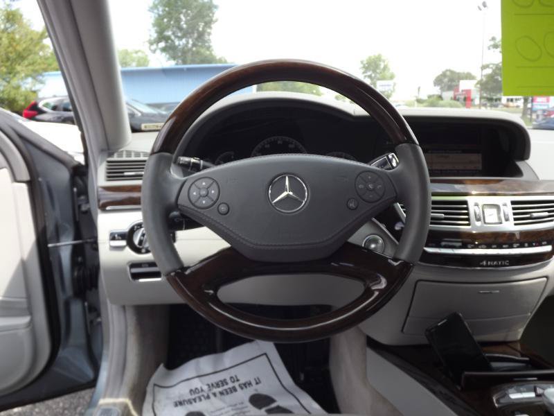 Used 2012 Mercedes-Benz S 350 BlueTEC 4MATIC image 17