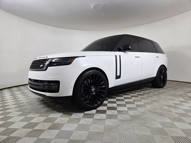 Used 2025 Land Rover Range Rover Long Wheelbase SE AWD/4WD image 8
