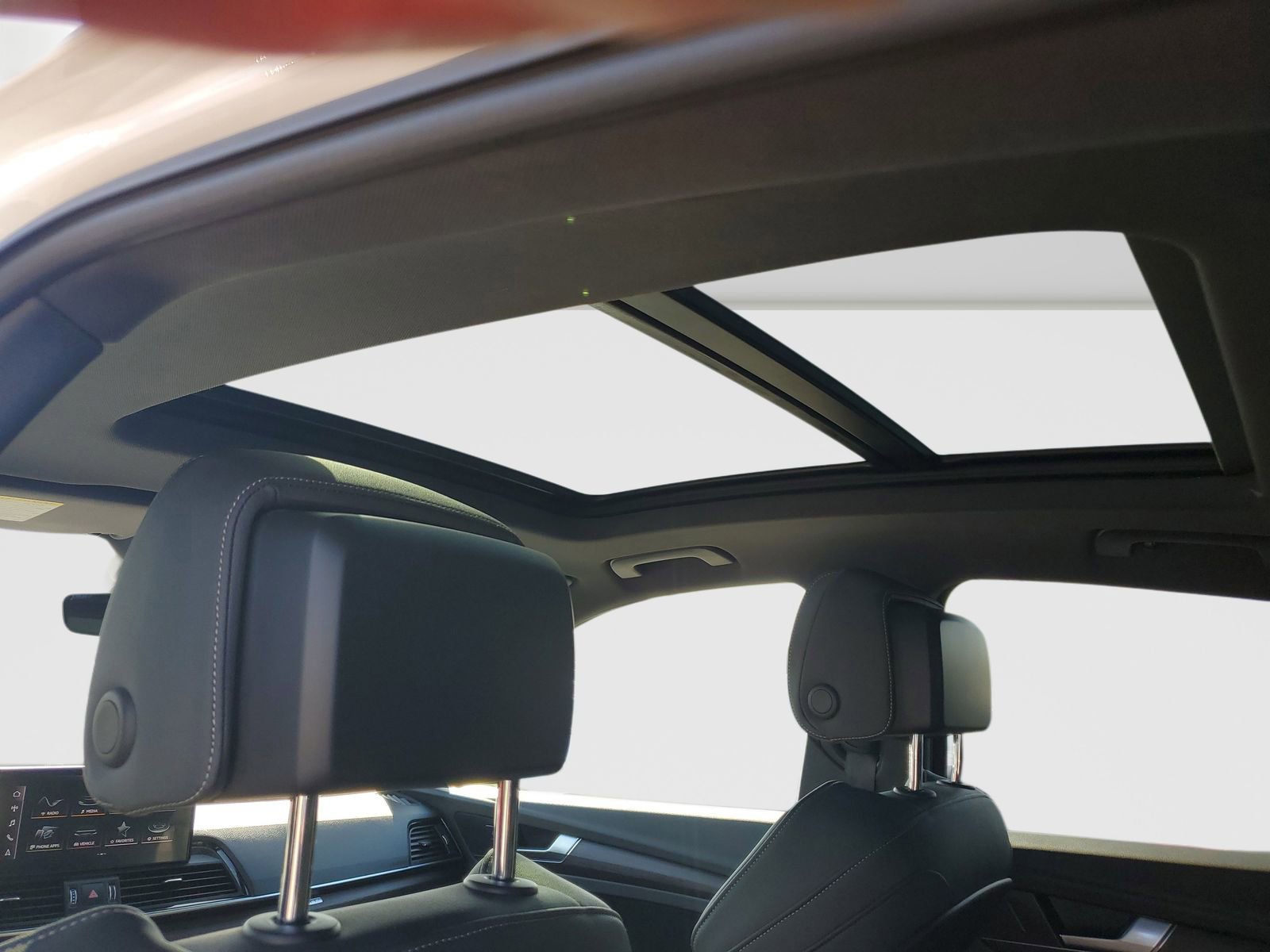 Used 2021 Audi Q5 2.0T Premium image 16