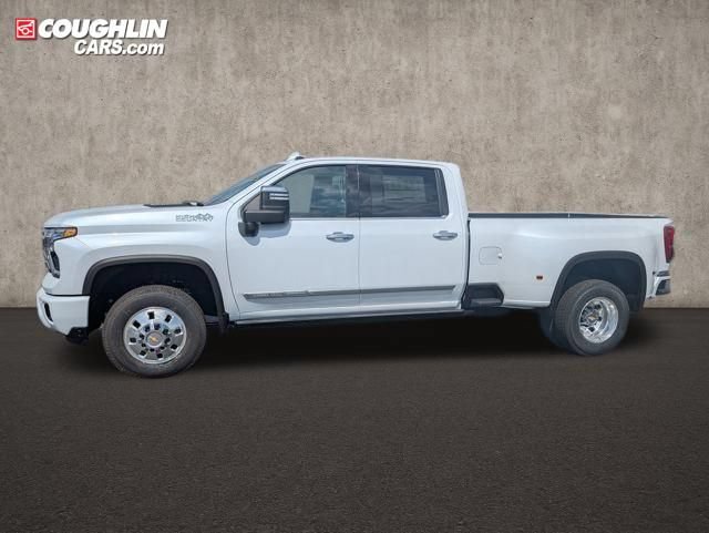 New 2026 Chevrolet Silverado 3500 High Country w/ High Country Premium Package AWD/4WD image 4