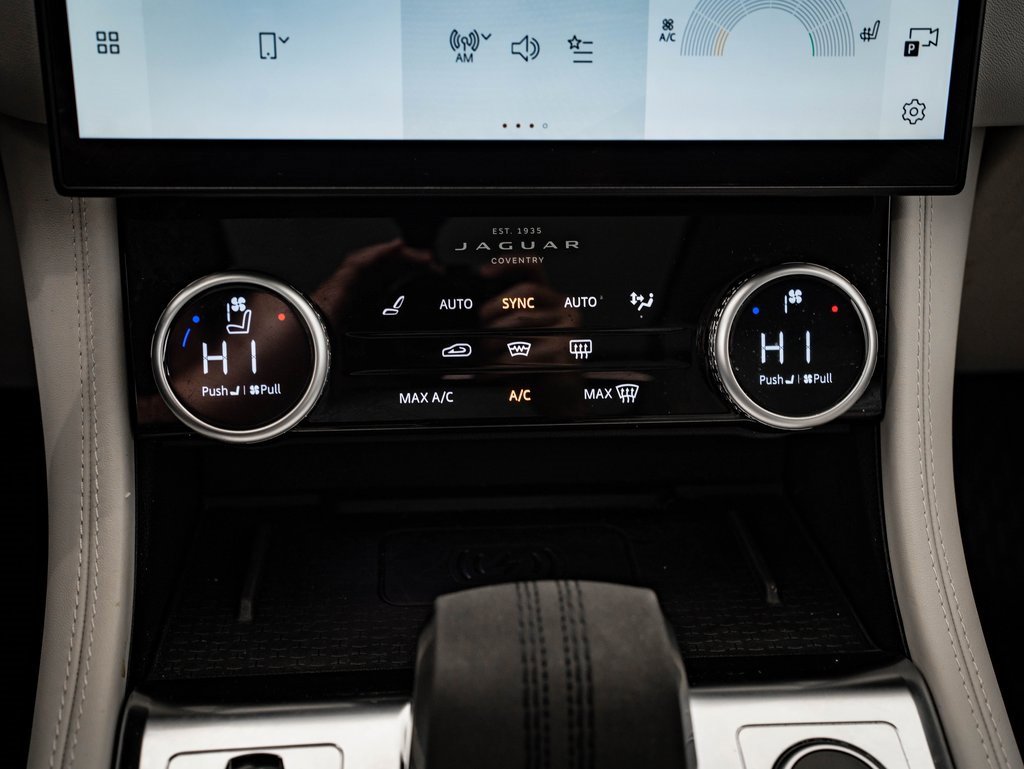 Used 2023 Jaguar F-PACE S image 37