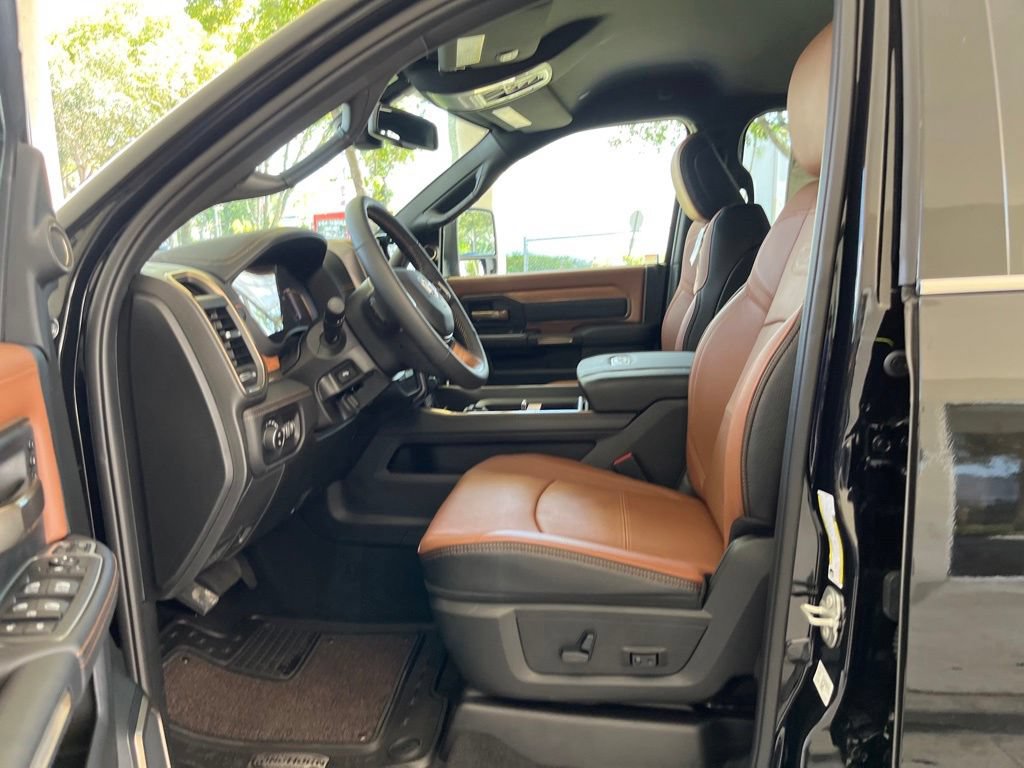 Certified 2024 RAM 2500 Limited AWD/4WD image 6