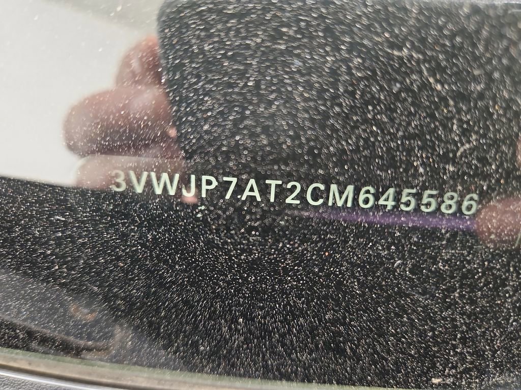 Used 2012 Volkswagen Beetle 2.5 image 27