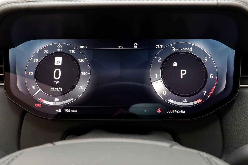 New 2025 Land Rover Range Rover SE image 9