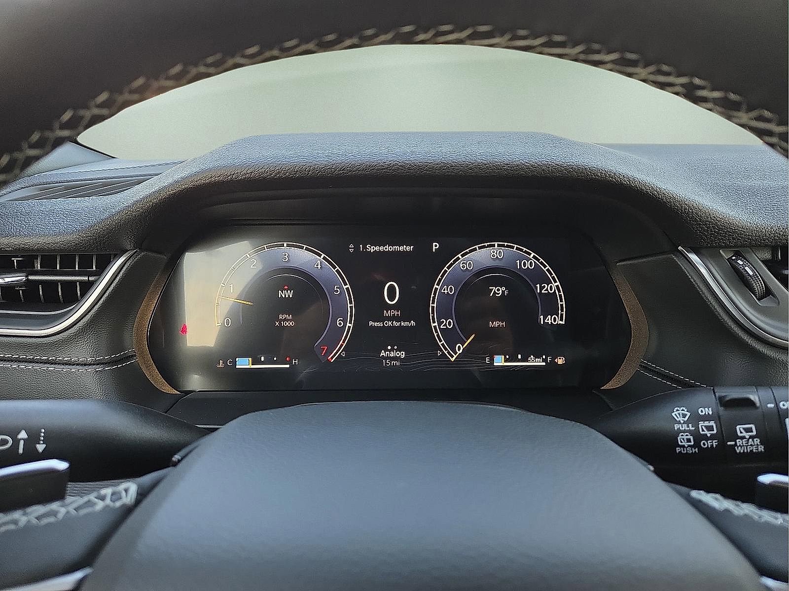 Used 2025 Jeep Grand Cherokee L Laredo image 23