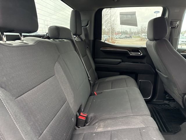 Used 2022 Chevrolet Silverado 1500 LT image 12