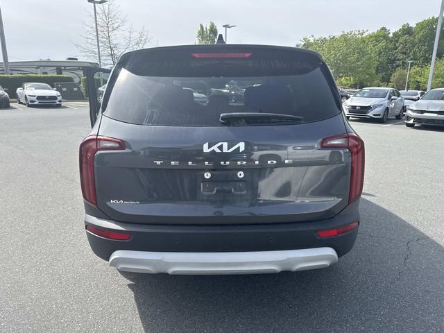 Used 2022 Kia Telluride LX image 5